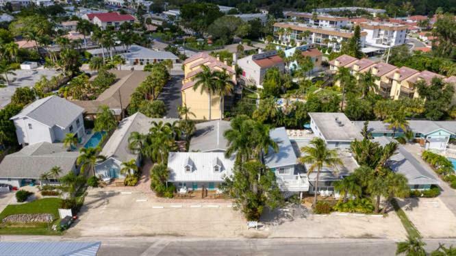 Blue Sage Hotel Siesta Key Exterior photo